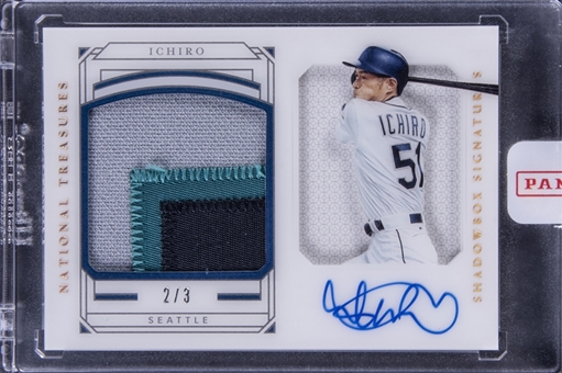 2019 Panini National Treasures Shadowbox Signatures #SS-IS Ichiro Signed Jersey Patch Card (#2/3) - Panini Encased